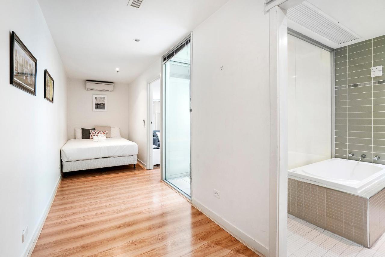Ferienwohnung Anchor On Collins Melbourne City Exterior foto